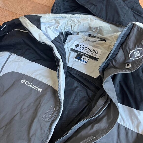 Men's Black and Grey Jacket - Picture 1 of 3